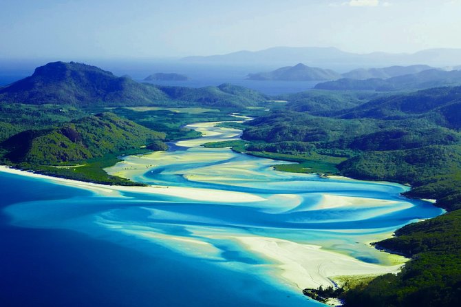 1-Hour Whitsunday Islands and Heart Reef Scenic Flight - Seeing the Whitsundays from a small aircraft