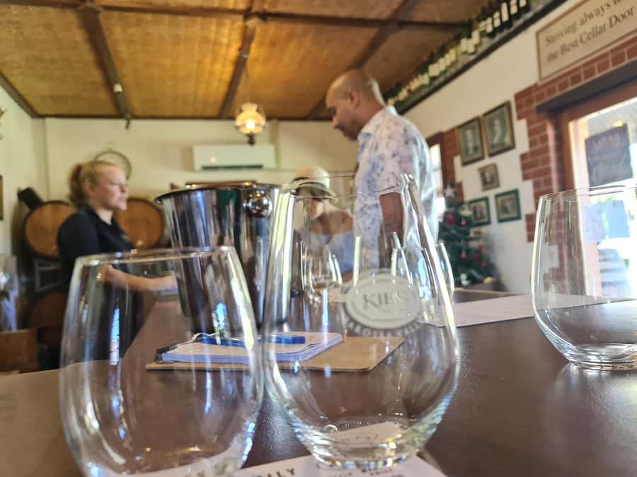 A Barossa Valley pickup: Wine and Heritage Tour, Local Guide - Comfort, pace, and practical limits