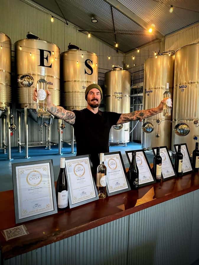 Adelaide: Barossa Premium Wine Tasting tour & Winery Lunch - From Adelaide to the Whispering Wall