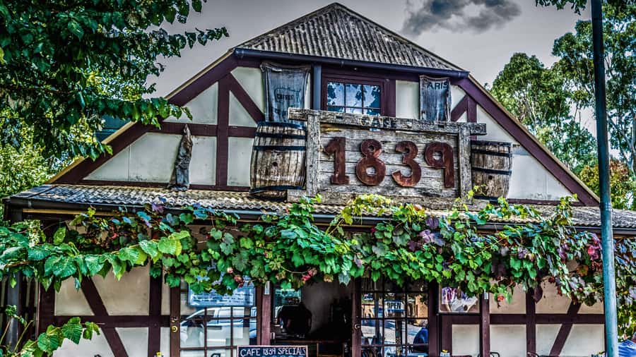 Adelaide City Highlights Half-Day Tour, Mt Lofty & Hahndorf - A fast morning from Adelaide to the Adelaide Hills
