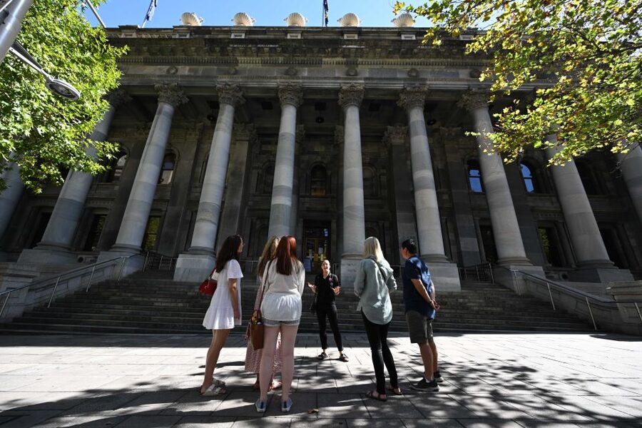 Adelaide: City Walking Tour with Guide - What the guides add to the experience