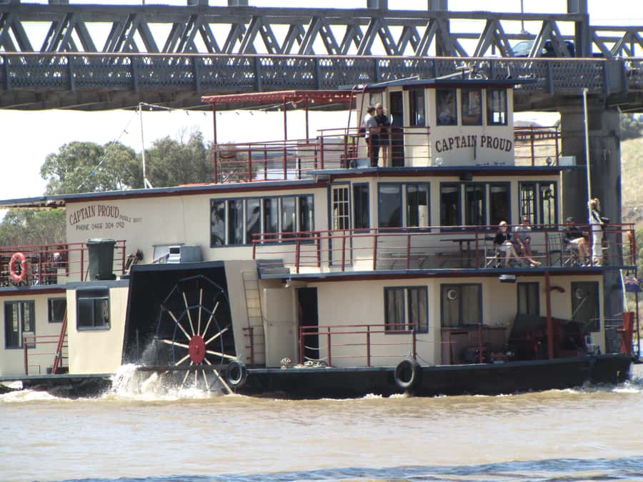 Adelaide Hills Tour with River Murray 3 Hour Lunch Cruise. - Why the Murray River cruise is the heart of the day