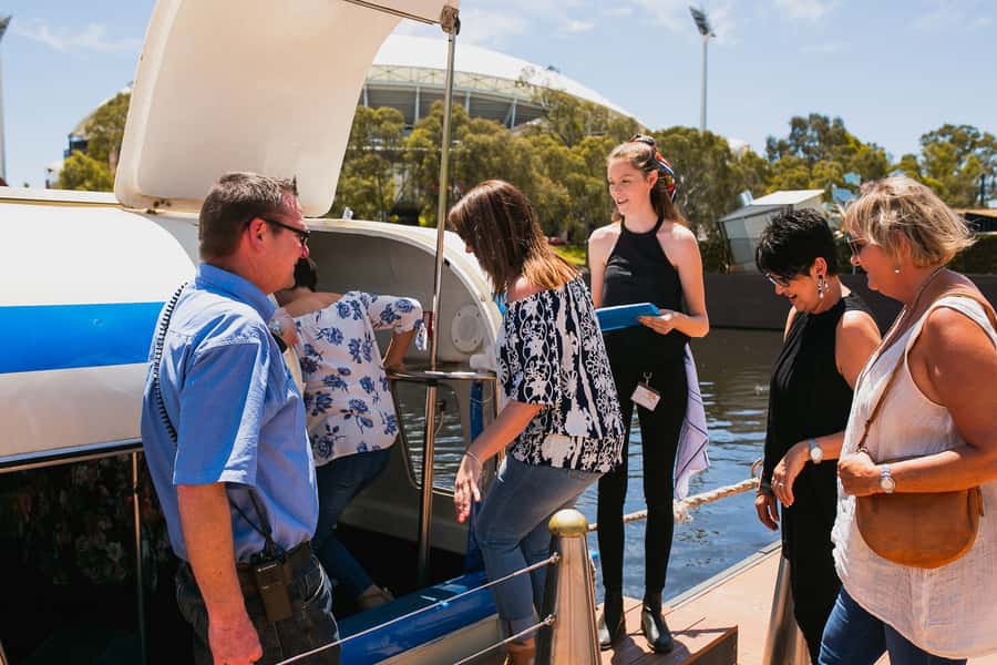 Adelaide: River Torrens Popeye Sightseeing Cruise - Toward the Torrens River Weir Gate