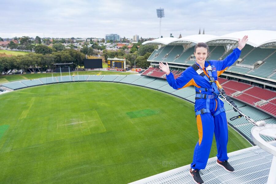 Adelaide: Rooftop Climbing Experience of the Adelaide Oval - Who should book this experience?
