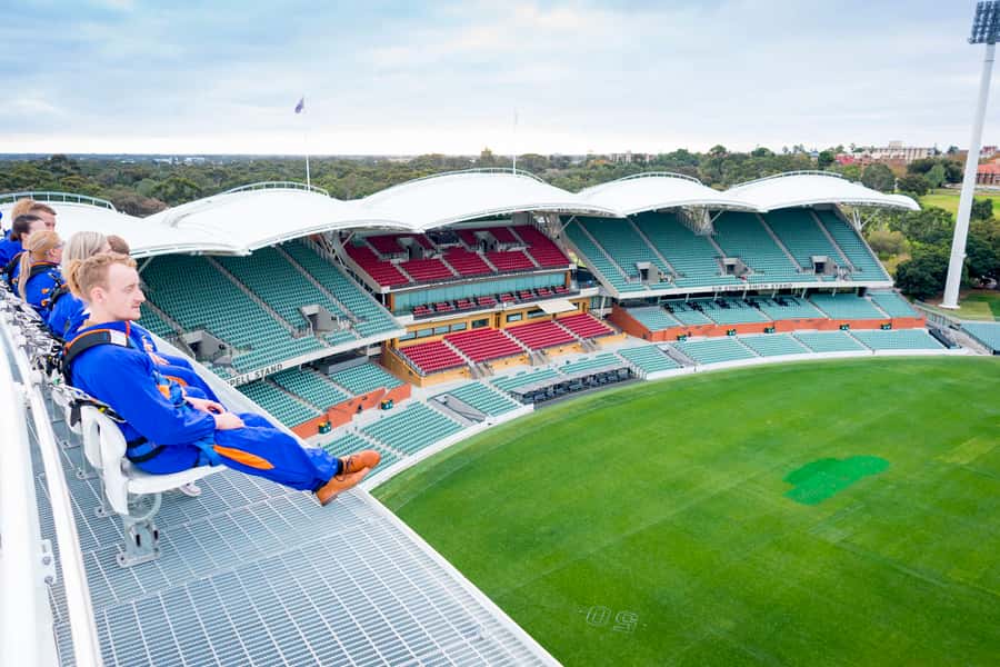 Adelaide: Rooftop Climbing Experience of the Adelaide Oval - From South Gate to the Adelaide Oval roof