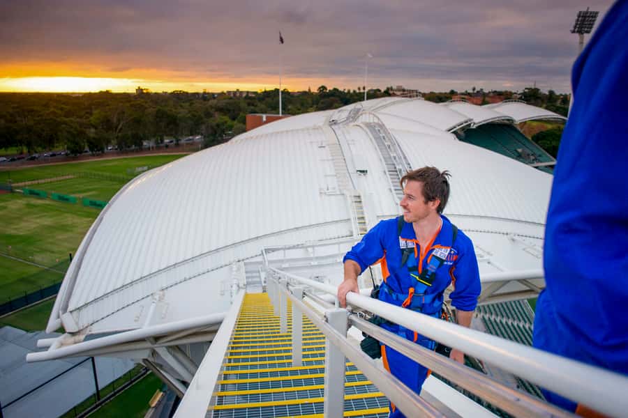 Adelaide: Rooftop Climbing Experience of the Adelaide Oval - What the guide adds to the climb