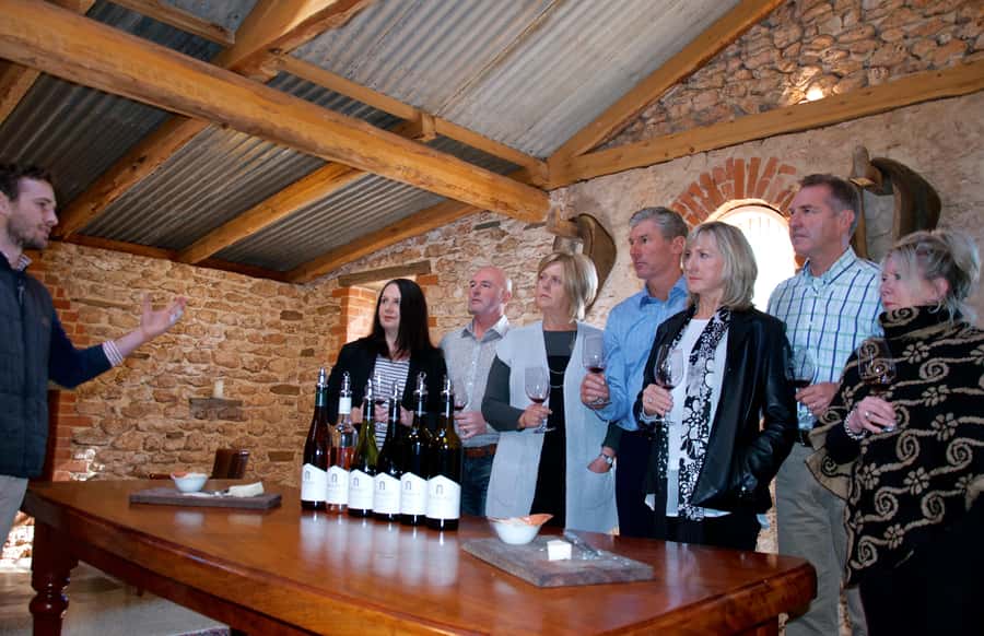 Adelaide: Small Group Tour of Barossa, Wineries with Lunch - Pindarie starts with wine and morning tea