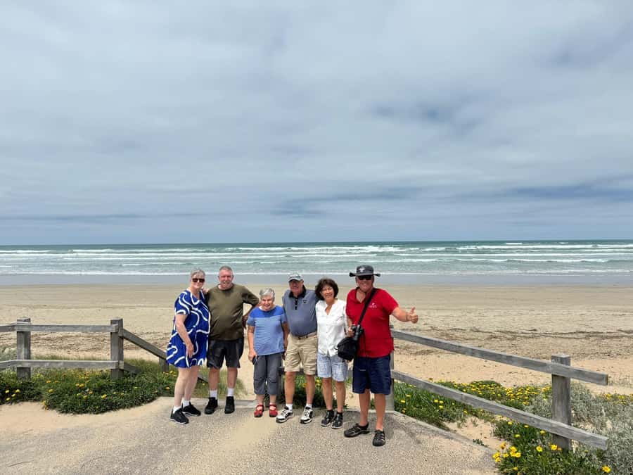 Adelaide: South Australia Guided Full-Day Highlights Tour - Guides, vehicles, and the feel of the day