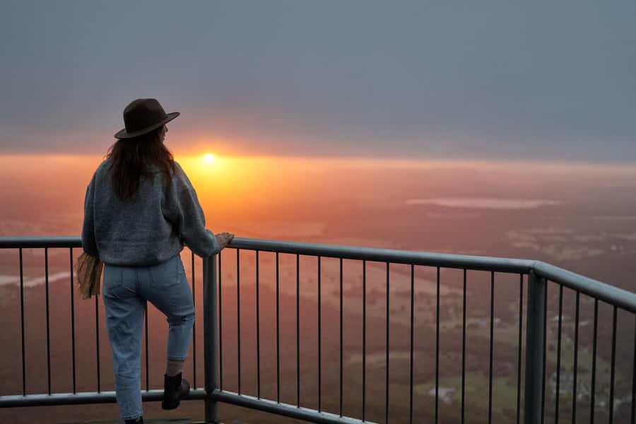 Adelaide to Melbourne: 3-Day Ultimate Overland Journey - Walking, weather, and what to pack