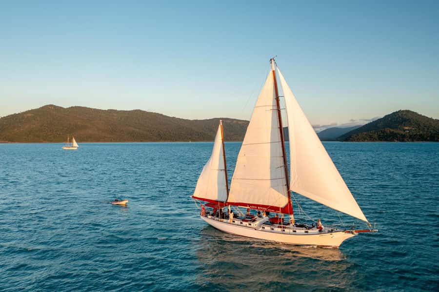 Airlie: Adults Only Sunset Sail with Aperol Spritz/Antipasto - Who Should Book This Sailing Trip