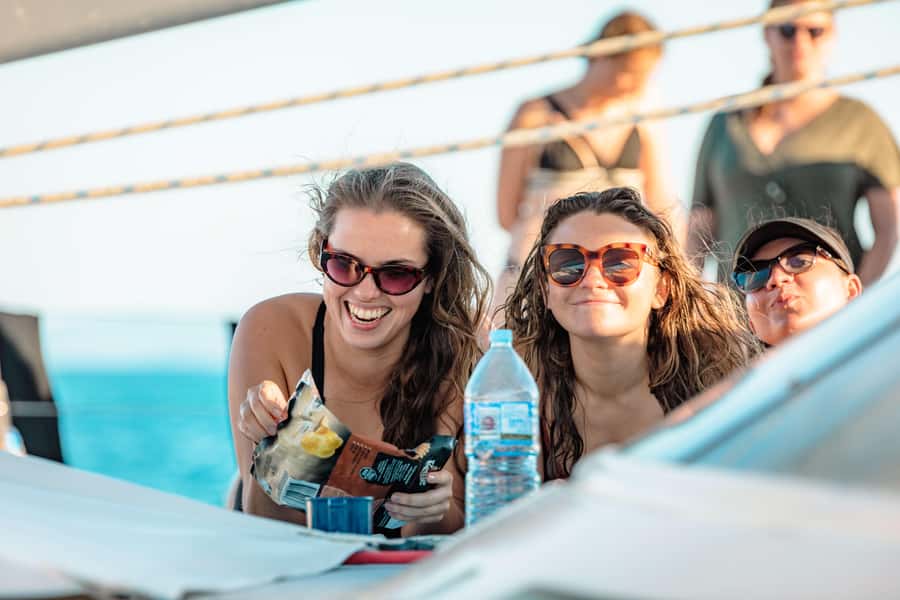 Airlie Beach: 2-Day Whitsunday Islands Sailing Snorkel Tour - Why this 60-hour sailing trip is different