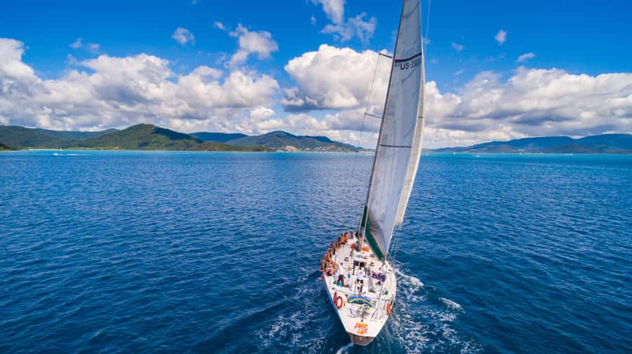 Airlie Beach: 2-Night Whitsundays Sailing Trip with Meals - Two nights from Airlie Beach, not just a quick island outing