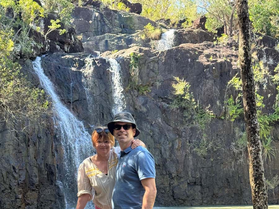 Airlie Beach: Cedar Creek Express Eco Tour - The short drive from Airlie Beach to the falls