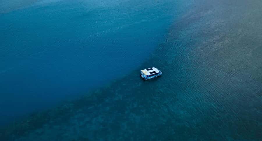 Airlie Beach: Glass-Bottom Boat Tour - Practical tips for a better outing