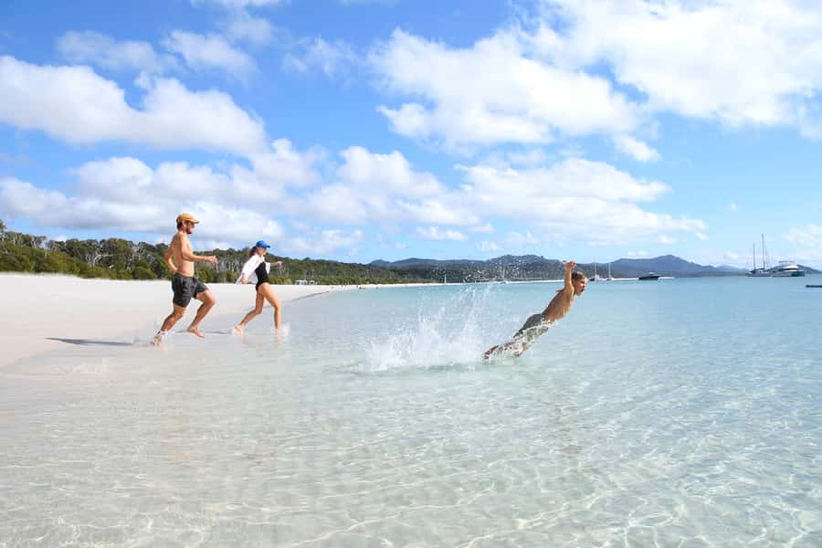 Airlie Beach: Great Barrier Reef & Whitehaven Beach Tour - Is the $225 price good value?
