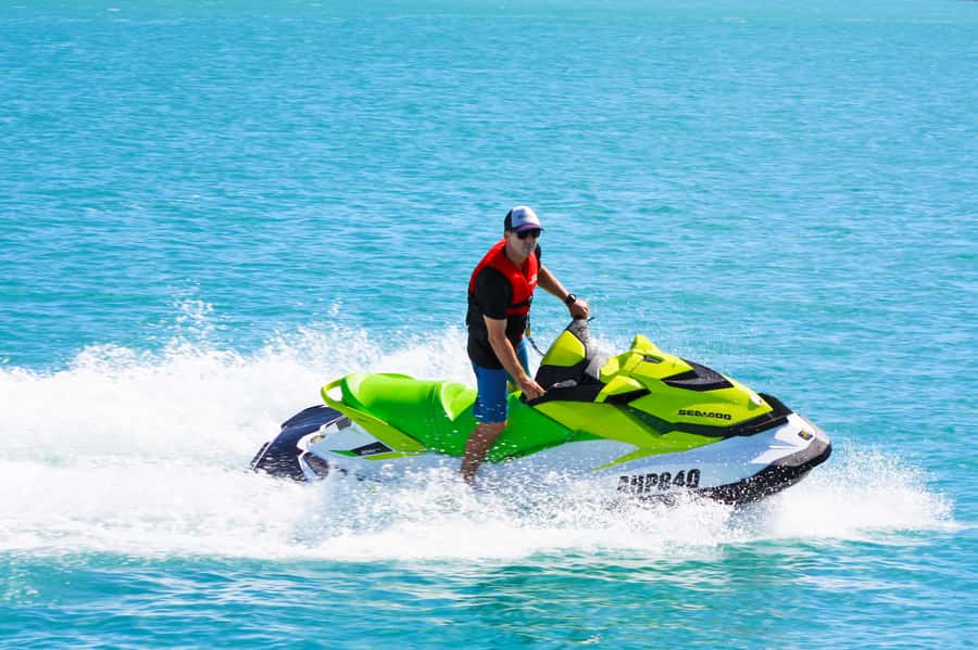 Airlie Beach: Jet Ski Safari Hour of Power and Marine Life - Rufus & Co. Cafe and the GSL Marine start