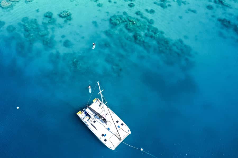 Airlie Beach: Whitsunday Islands Sailing, SUP & Snorkel Tour - Food that feels suited to a full day at sea