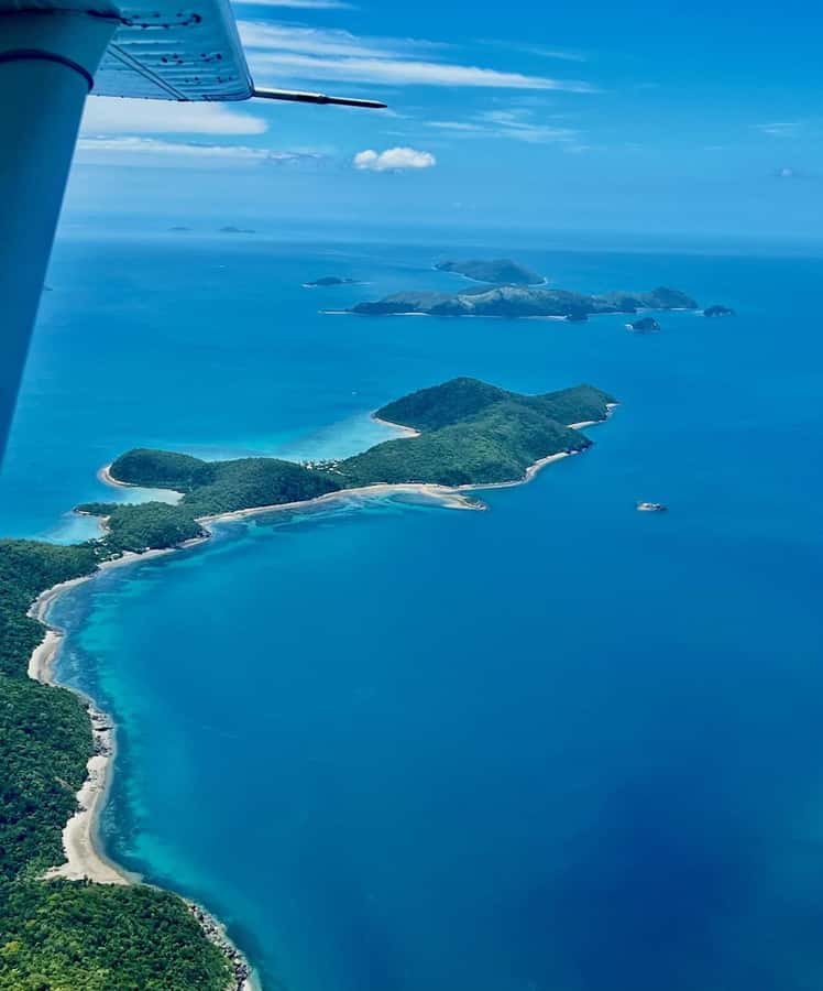 Airlie Beach: Whitsundays & Great Barrier Reef Scenic Flight - Window seats and getting good photographs