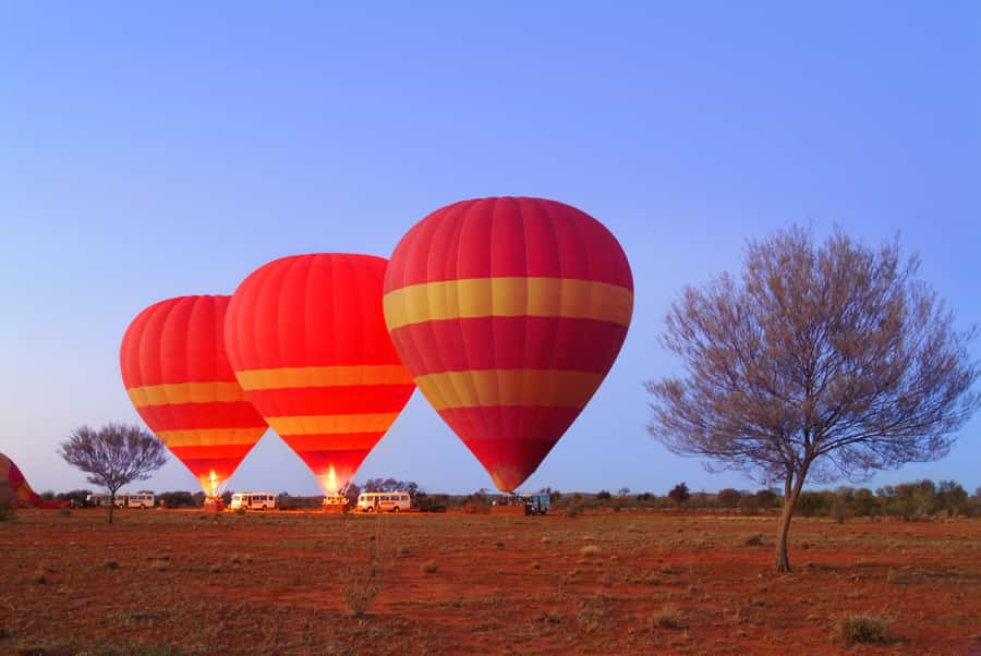 Alice Springs: Early Morning Hot Air Balloon Flight - The flight above the Central Australian Outback