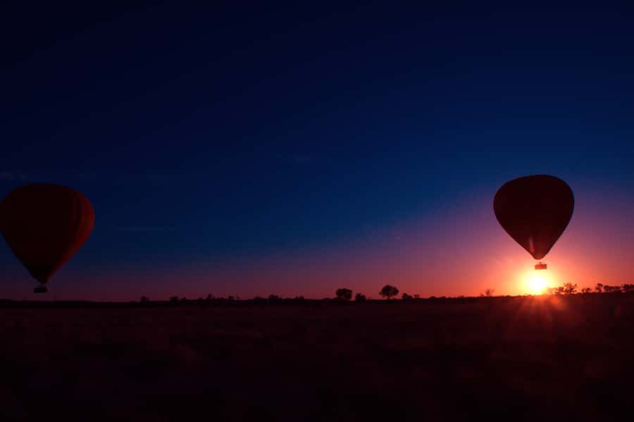 Alice Springs: Early Morning Hot Air Balloon Flight - Watching the balloon rise before sunrise