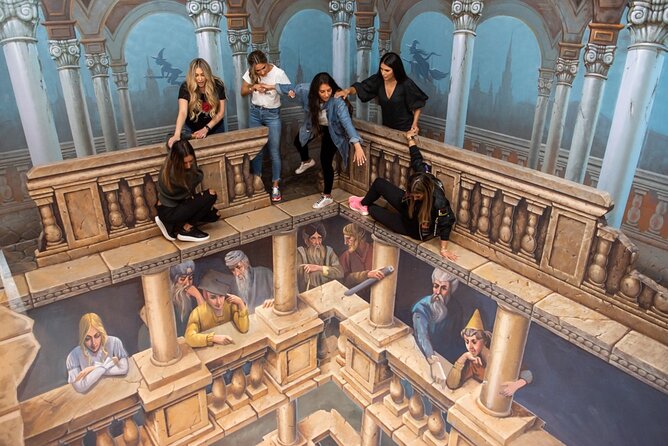 ArtVo Immersive Gallery Experience - The 11 themed zones and more than 100 photo scenes
