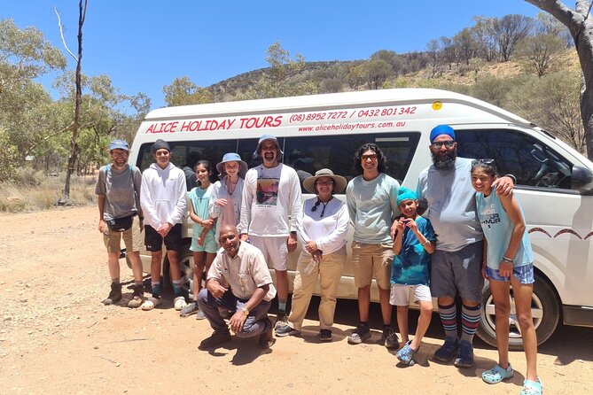 Ayers Rock Day Trip from Alice Springs Including BBQ Dinner - Group size, coach comfort, and practical limits