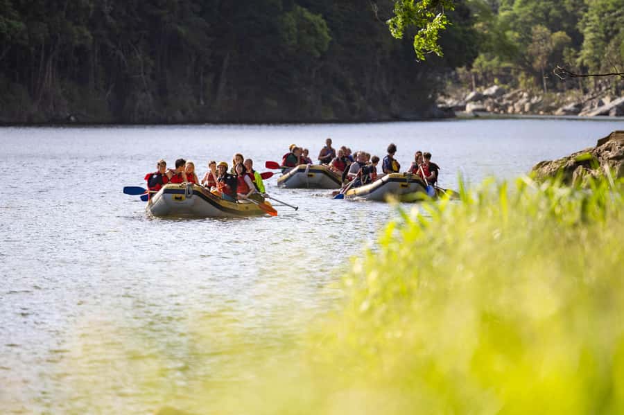 Barron Gorge: Half-Day Barron River White-Water Rafting - What to wear and what to leave behind