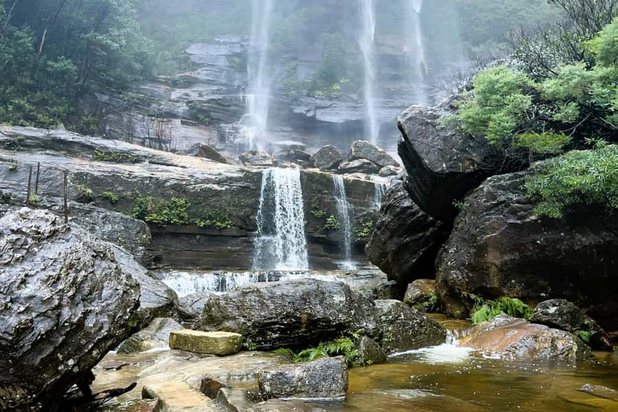Blue Mountains Sunset Waterfalls Wildlife Tour From Sydney - Wentworth Falls, where the walking gets serious