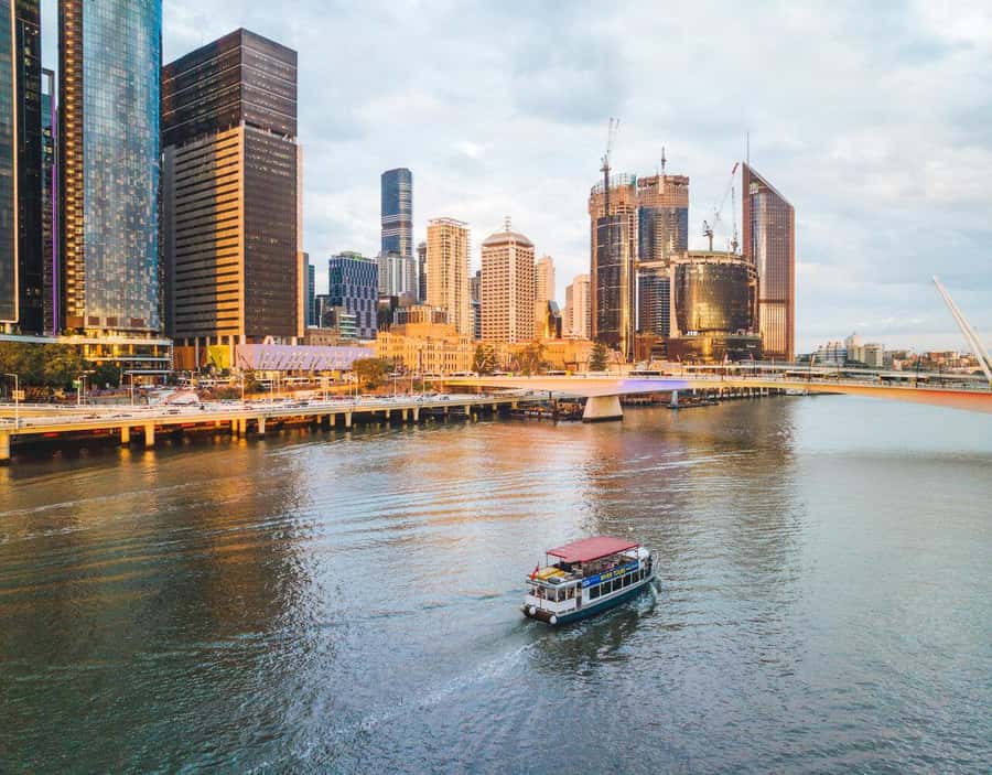 Brisbane: Midday 1.5-Hour Sightseeing Cruise 12.30pm-2.00pm - Boarding at South Bank’s Cultural Centre Pontoon