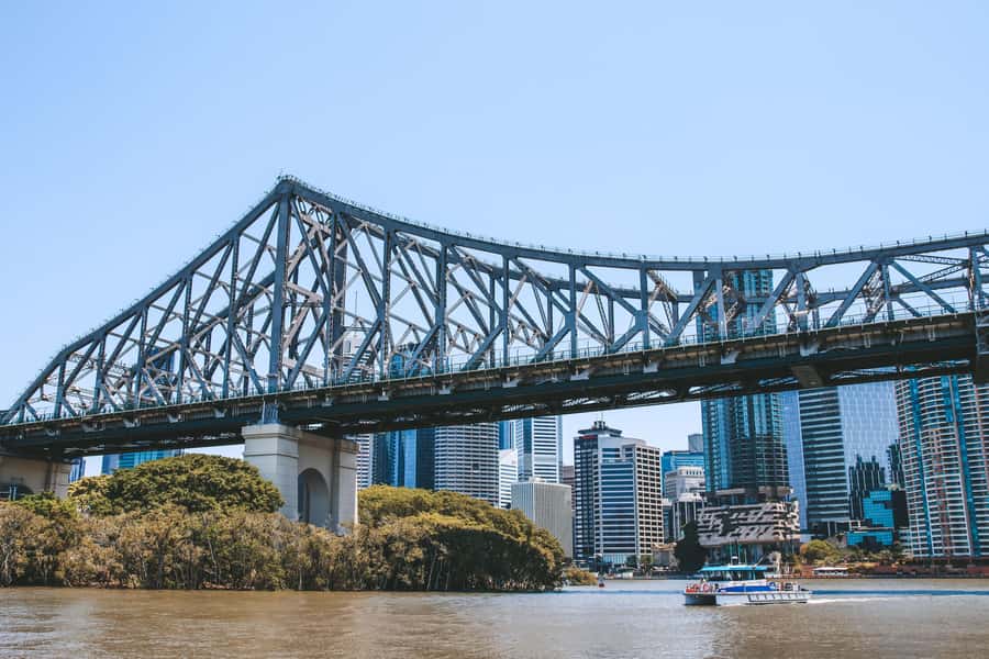 Brisbane: Midday 1.5-Hour Sightseeing Cruise 12.30pm-2.00pm - Commentary That Adds Context Without Taking Over