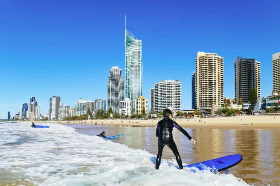 Broadbeach: 2 Hour Surf Experience on the Gold Coast - Starting at Kurrawa Surf Club in Broadbeach