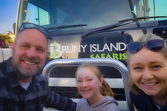 Bruny Island Food, Sightseeing, Guided Lighthouse Tour & Lunch - The afternoon tasting trail