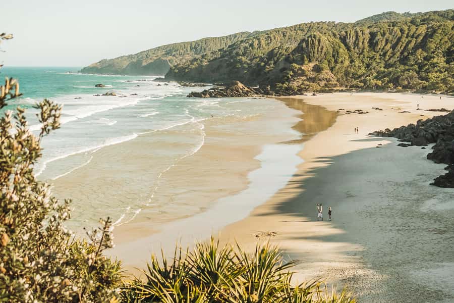 Byron Bay: Behind The Bay Waterfalls & Hidden Gems Day Tour - The guide makes or breaks the atmosphere