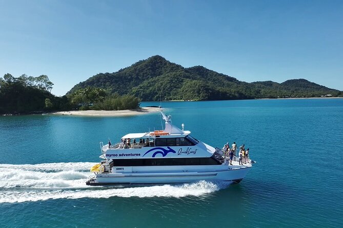 Cairns Catamaran Harbour and Dinner Cruise - Weather can change the entire experience