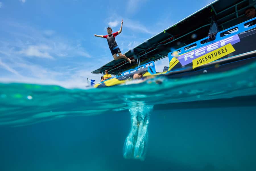 Cairns: Great Barrier Reef Half-Day Snorkelling Tour - The quick route from Cairns to the outer reef