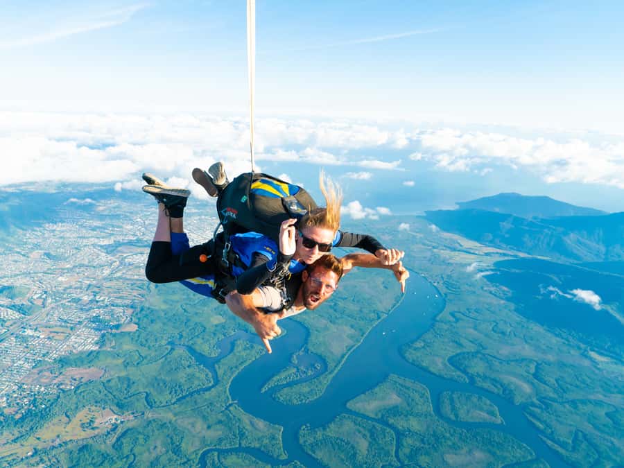Cairns: Tandem Skydive Experience - Key points before you book