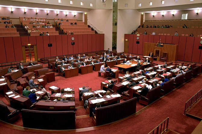 Canberra Day Trip from Sydney - Mount Ainslie explains Canberra in fifteen minutes