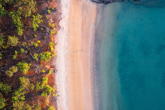Cape Adieu Darwin Sunset Dinner Cruise - Drinks, Seating, and the Feel On Board