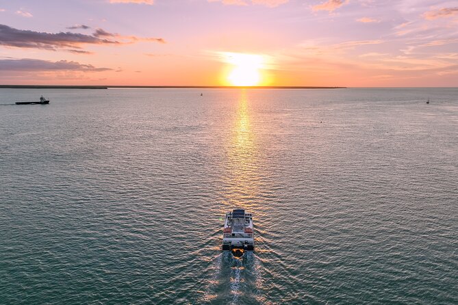 Charles Darwin Dinner Cruise - Sunset is the strongest part of the evening
