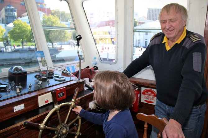 Derwent River Historic Harbour Cruise From Hobart - Comparing the one-hour ride with lunch and dinner