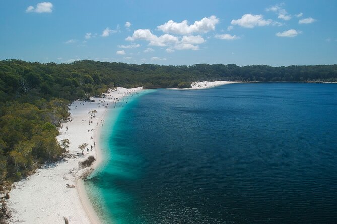 Dingos 3 Day K'Gari (Fraser Island) 4WD Tag-Along Tour - Day one: Rainbow Beach to Lake McKenzie