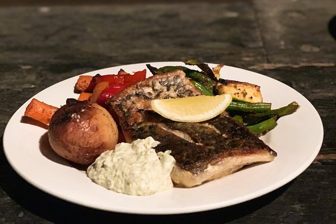 Drover's Sunset Cruise includes Smithy's Outback Dinner and Show - What the $121.21 price really covers