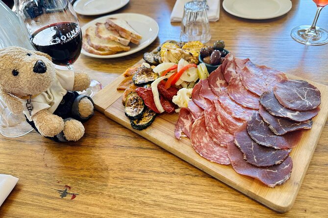 Epic Yarra Valley Wine Tour + Lunch, Chocolate & Gin/Beer Option - Four Pillars gin or Watts River beer