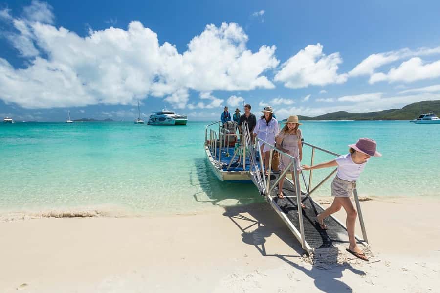 From Airlie: Whitsundays and Whitehaven Half-Day Cruise - How the experience handles crowds and expectations