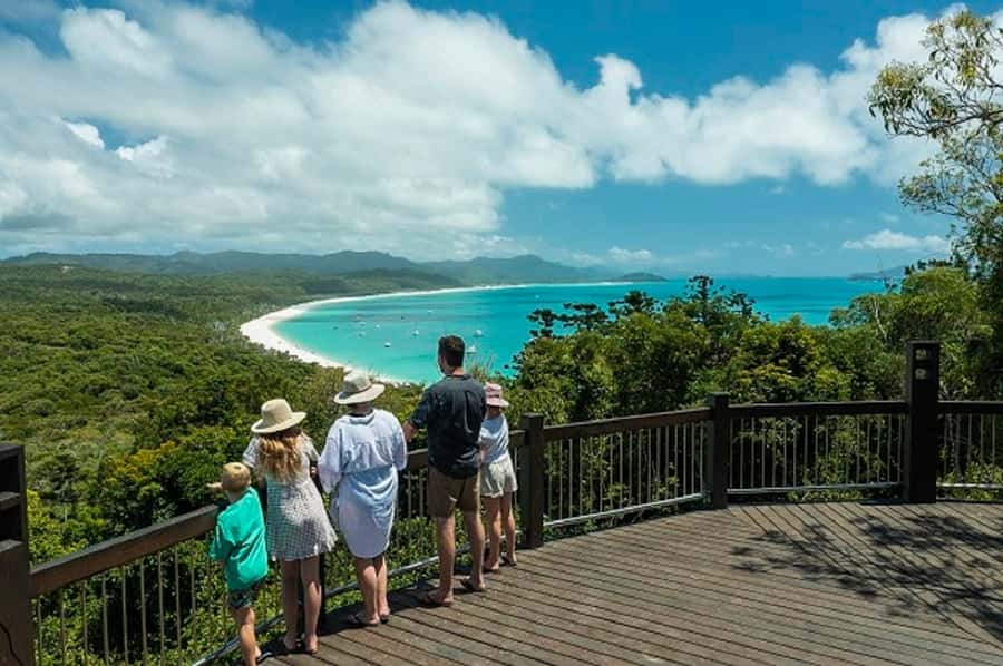 From Airlie: Whitsundays and Whitehaven Half-Day Cruise - Leaving Port of Airlie for the island chain