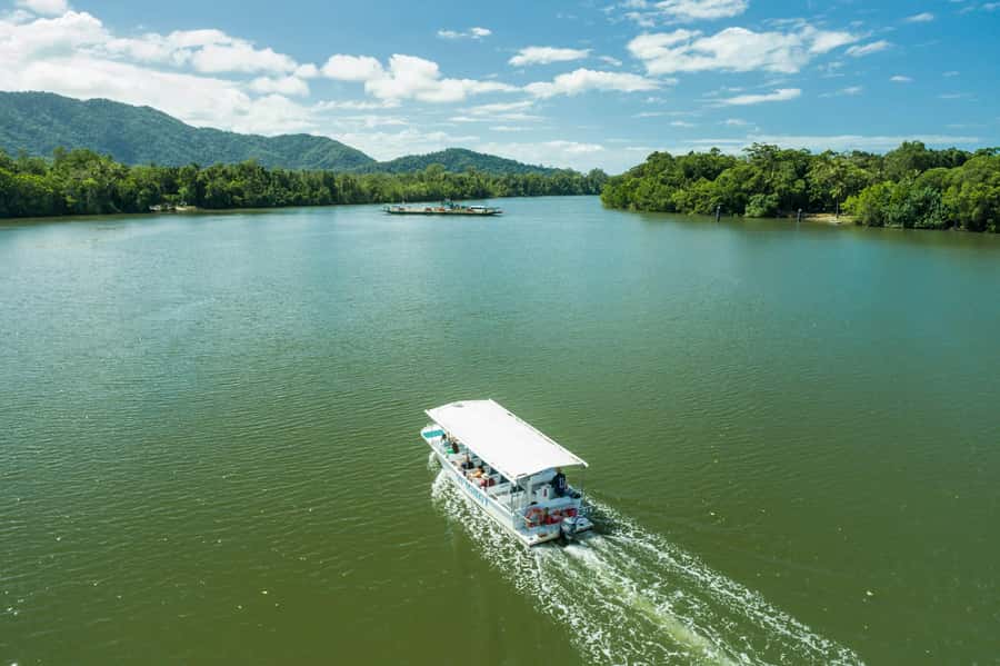 From Cairns: Daintree Rainforest & Cape Tribulation 4WD Tour - The ferry and the long return