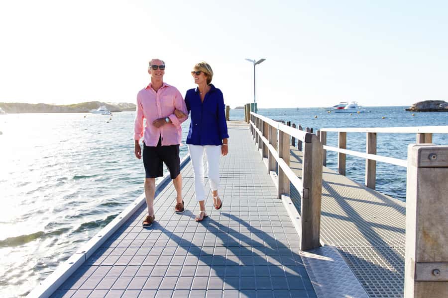 From Fremantle: Rottnest Island Ferry and Bike Day Tour - The best bays and beaches for a flexible day