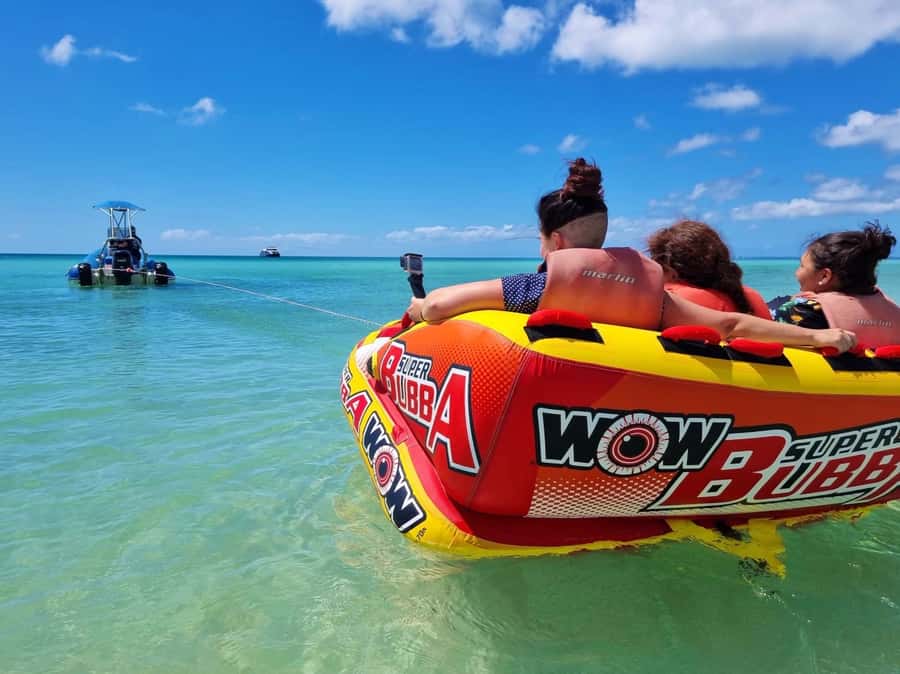 From Hervey Bay: Remote K'gari Tour by Boat with Lunch - Landing dry on K’gari’s western beach