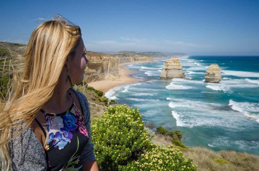 From Melbourne: 2-Day Great Ocean Road & Grampians Escape - The 12 Apostles and Loch Ard Gorge are the day’s payoff