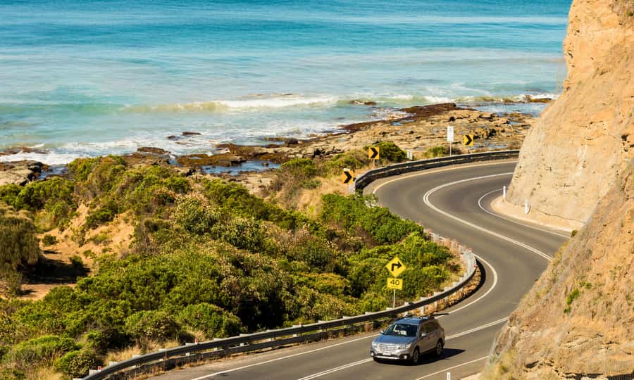 From Melbourne: Great Ocean Road Full-Day Sunset Tour - What the guides add to a long day